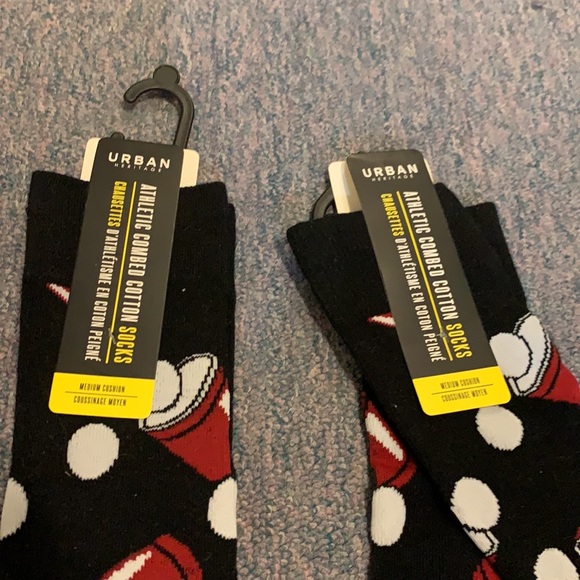 Beer Pong Socks - Pack of 2 - Picture 3 of 7